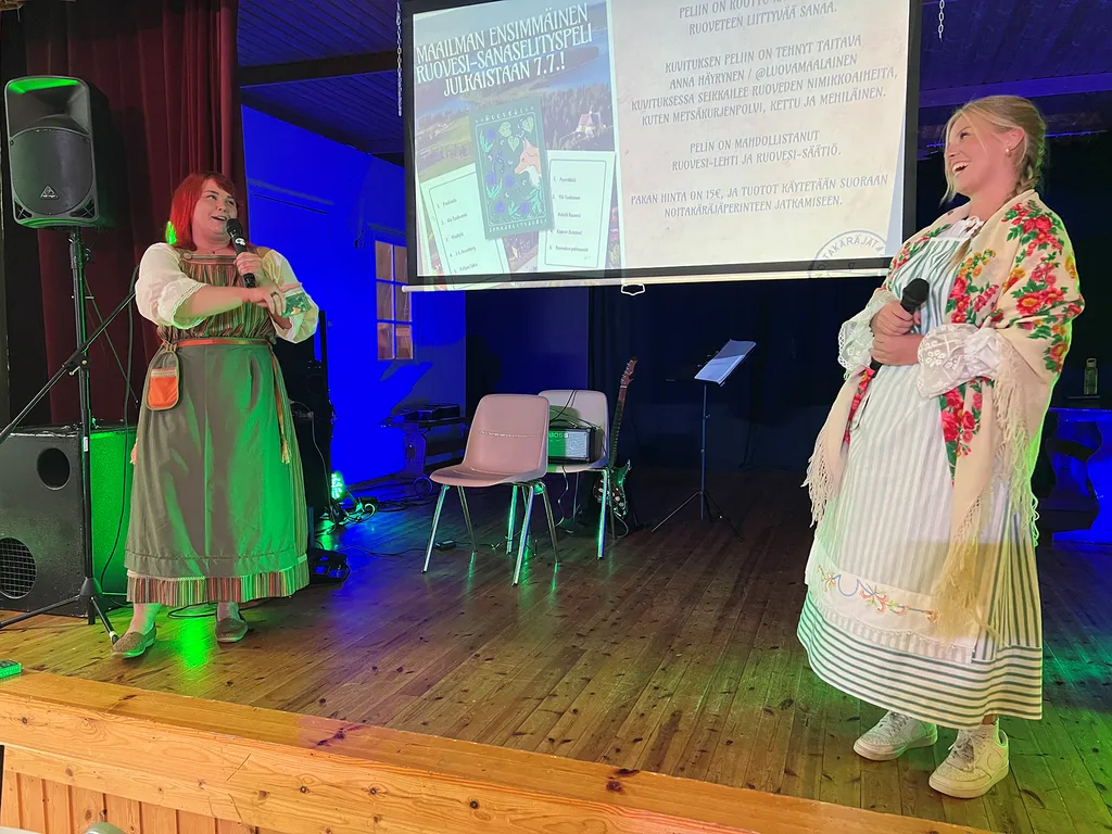 Sanaselityspeli syntyi Sirpan sohvalla: pakassa on 250 Ruoveteen ...